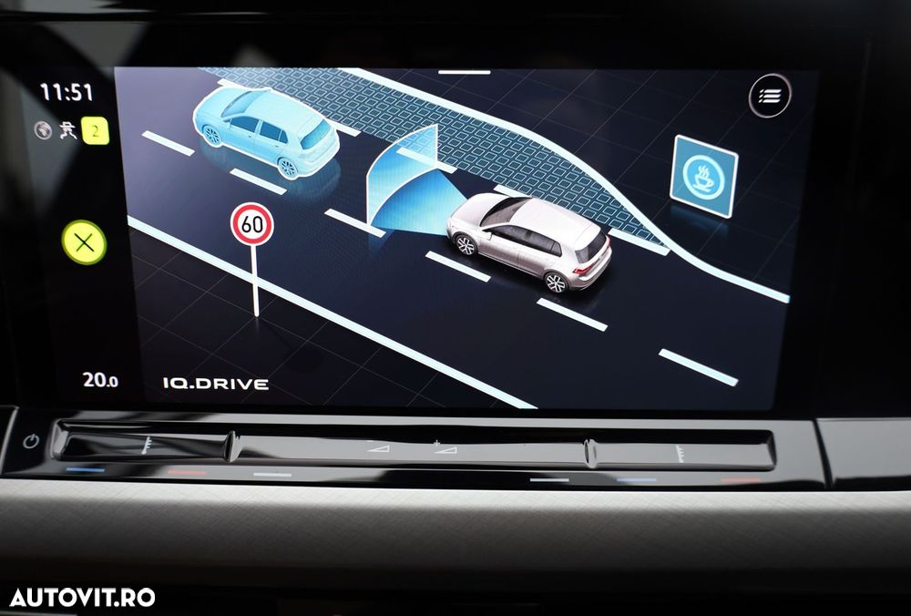 Volkswagen Golf 1.5 eTSI ACT DSG MHEV Life - 29