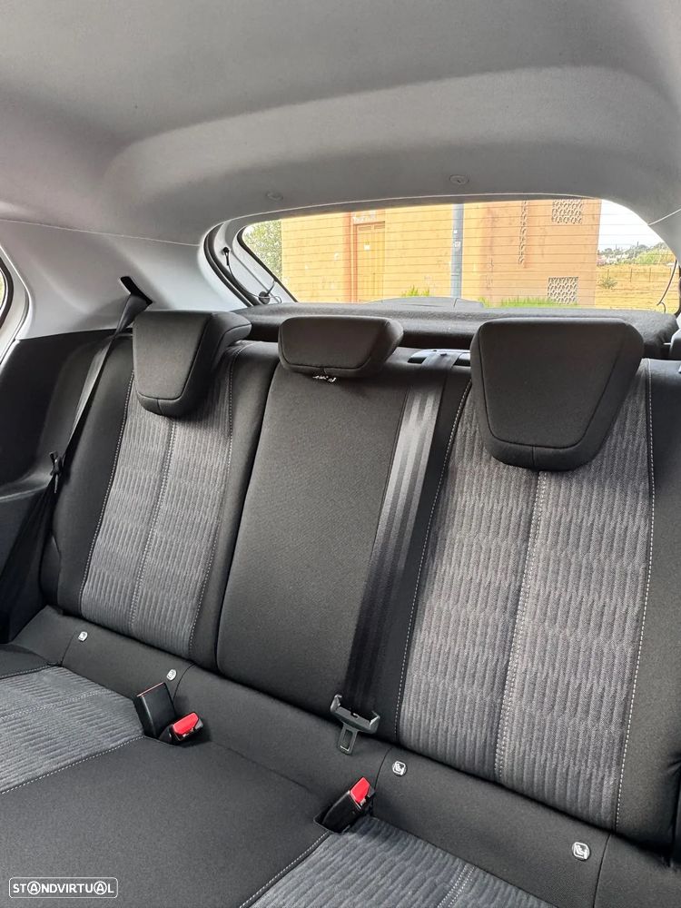 Opel Corsa - 22