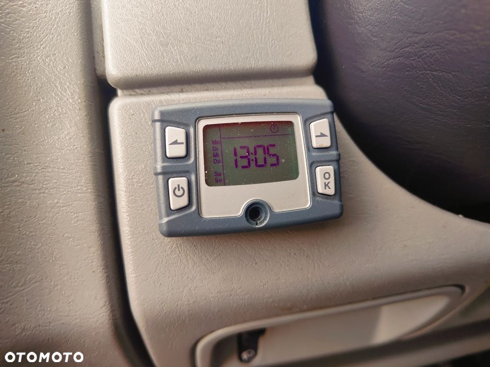 Opel Vivaro - 18
