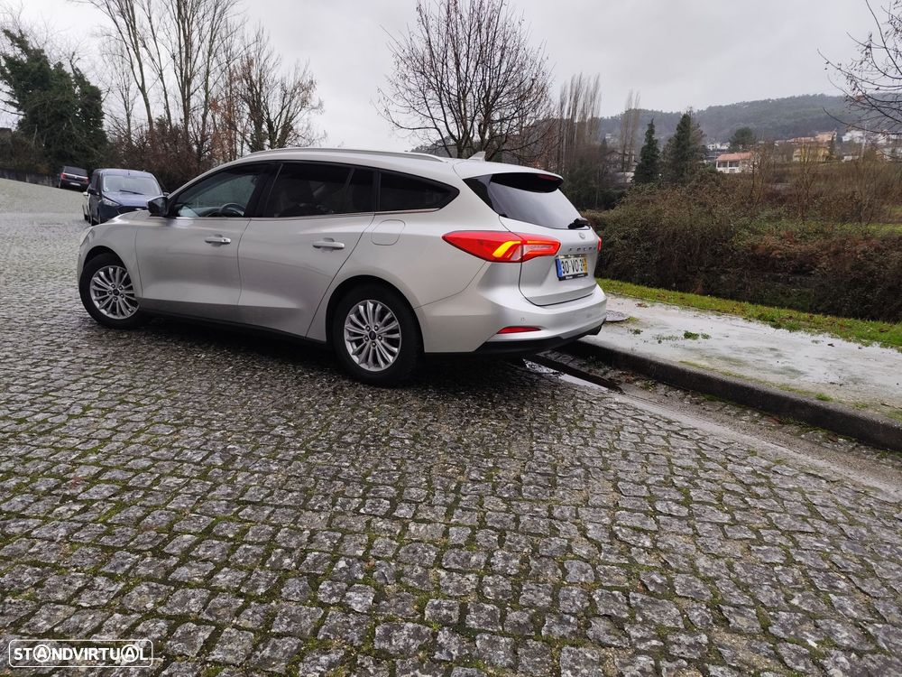 Ford Focus SW 1.5 TDCi EcoBlue Titanium - 6