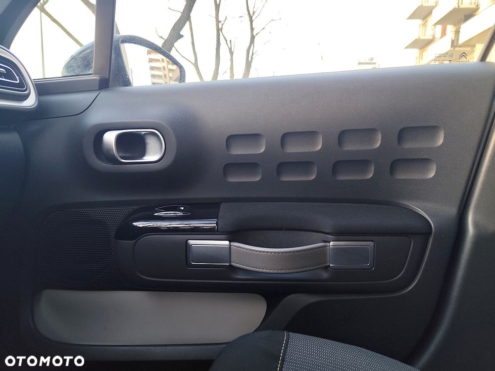 Citroën C3 1.2 PureTech Max - 21