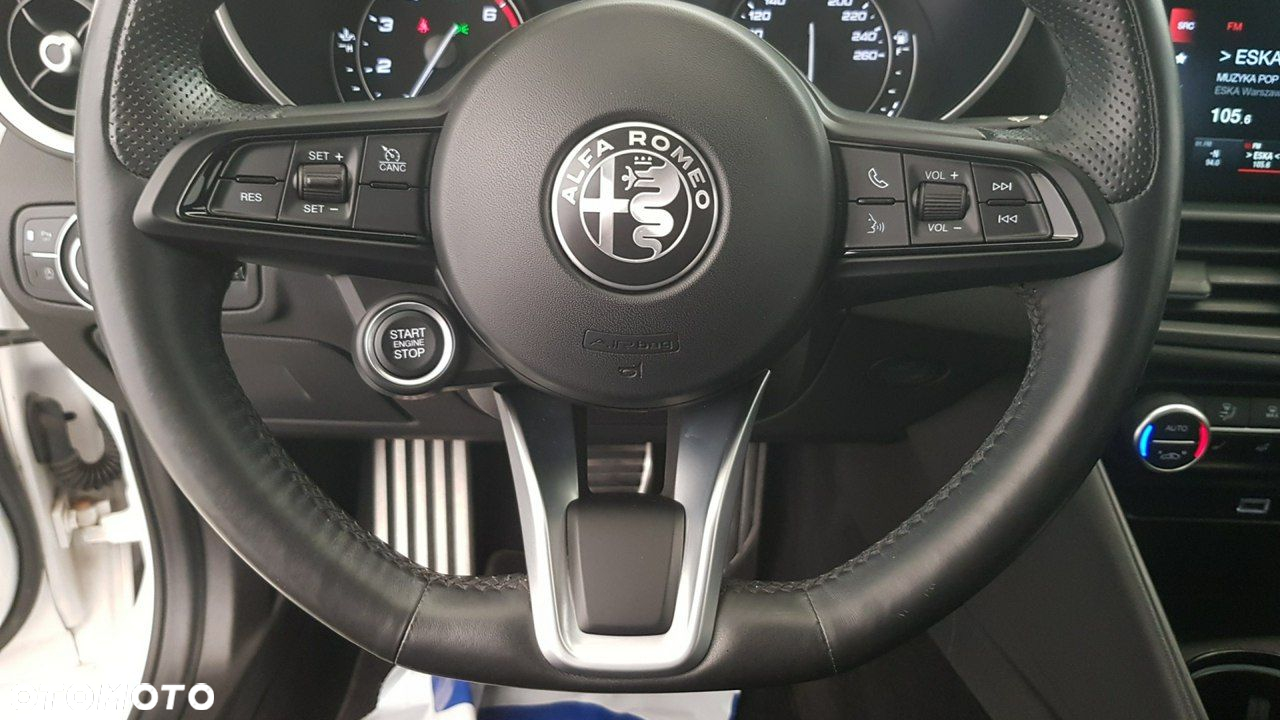 Alfa Romeo Giulia - 27