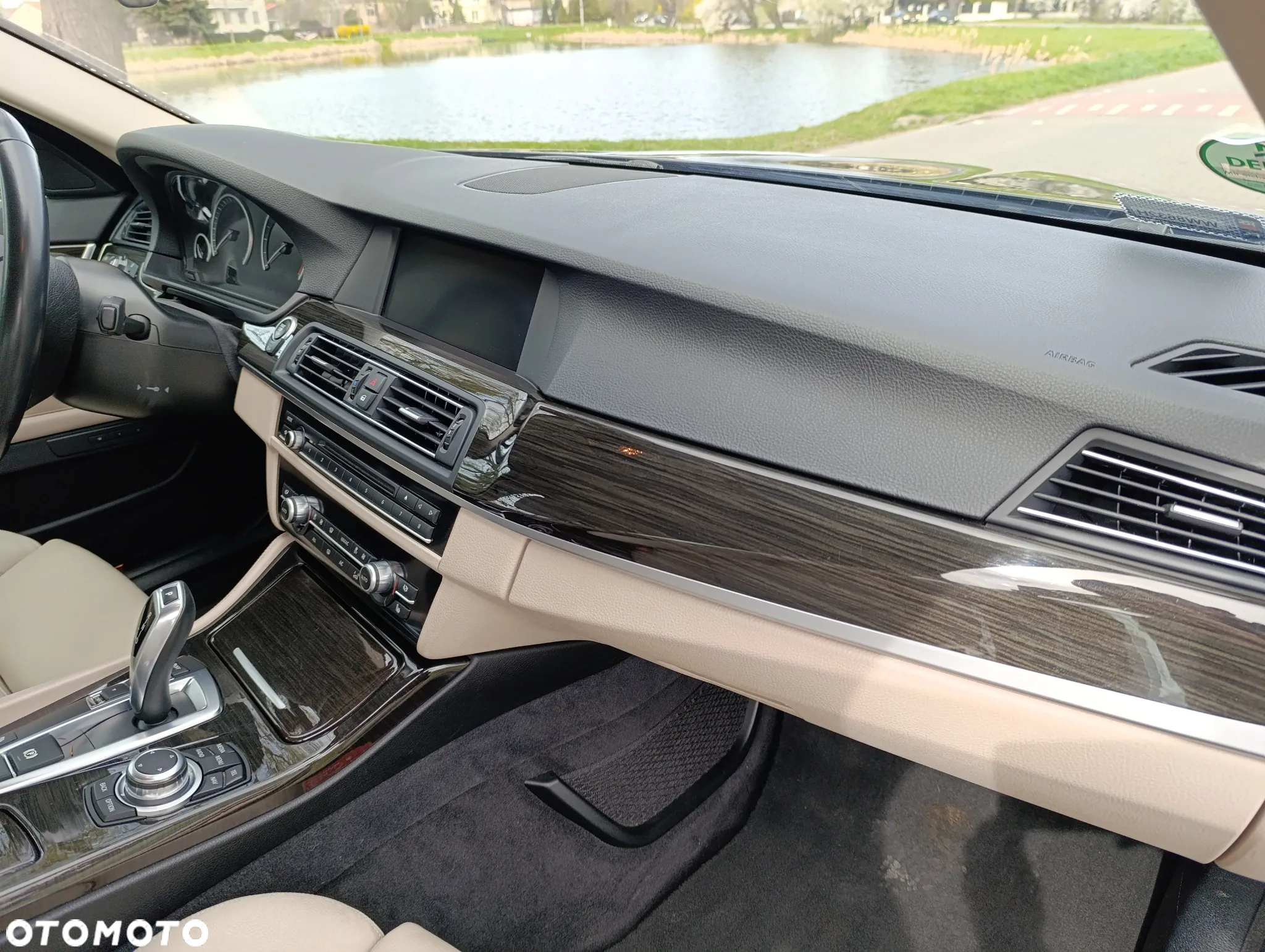 BMW Seria 5 520d Touring Luxury Line - 15
