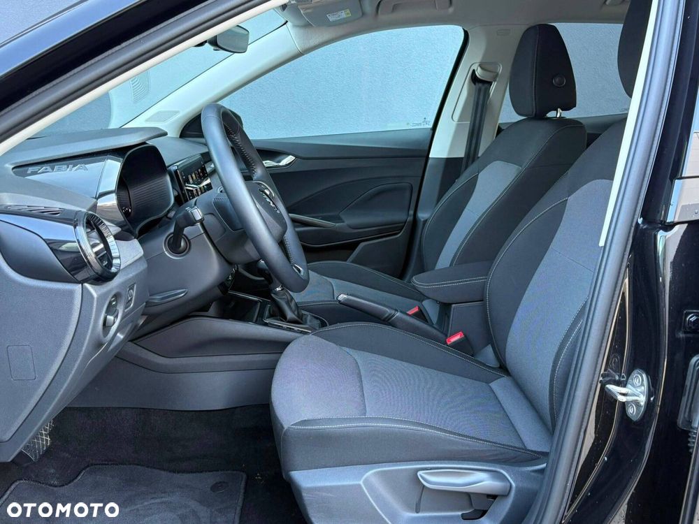 Skoda Fabia 1.0 TSI Selection DSG - 10