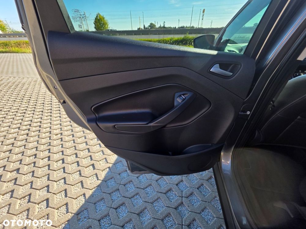 Ford Kuga - 20