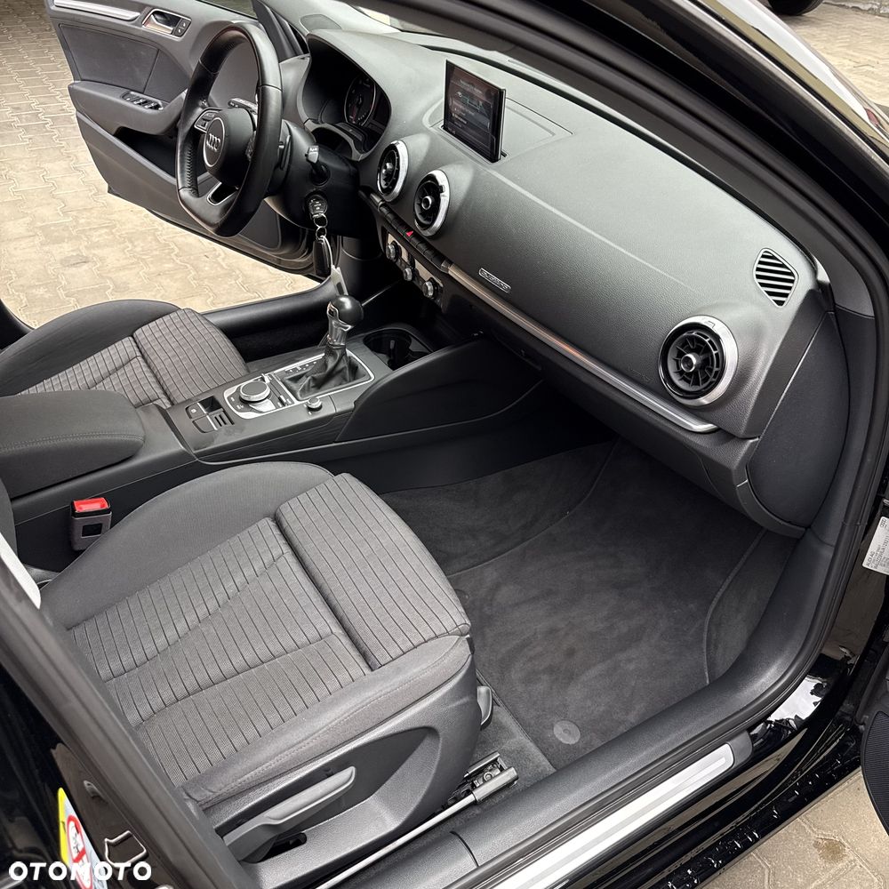 Audi A3 Sportback - 20