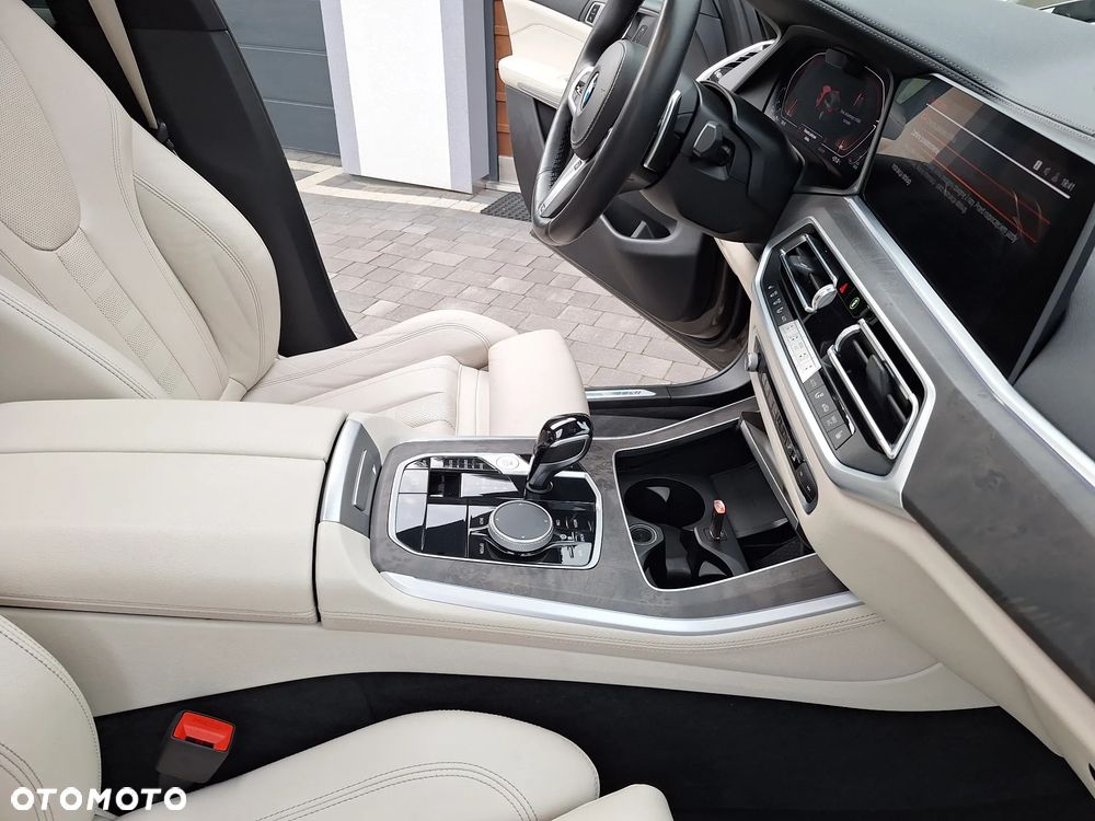 BMW X5 xDrive40d mHEV sport - 29