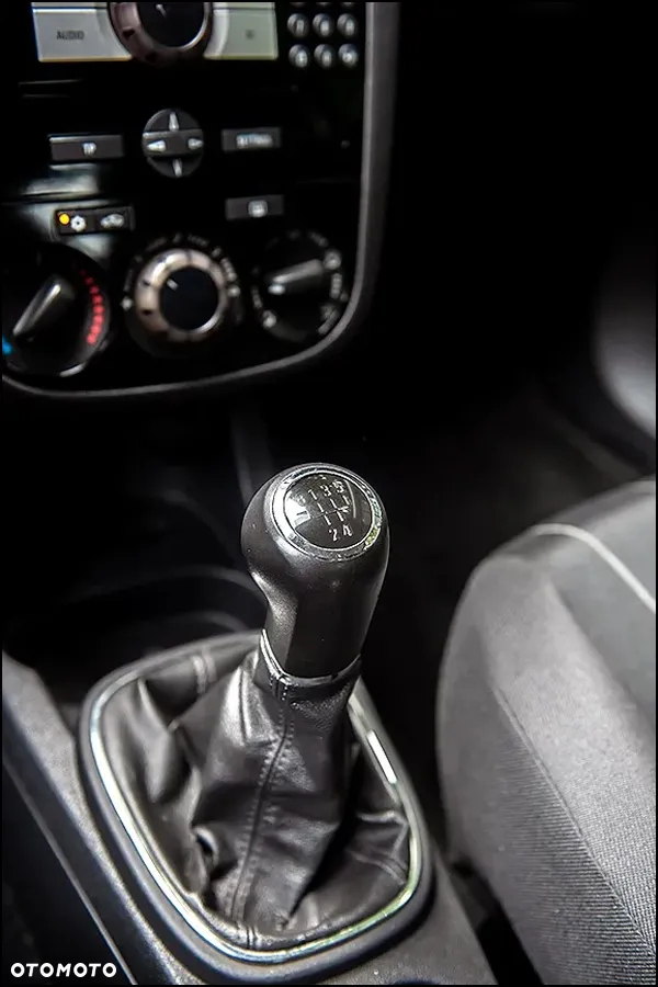 Opel Corsa - 28