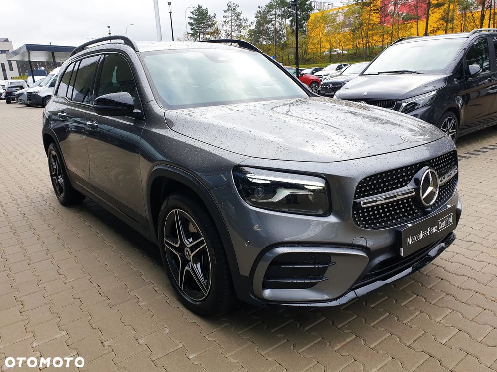 Mercedes-Benz GLB 220 d 4-Matic AMG Line 8G-DCT - 3