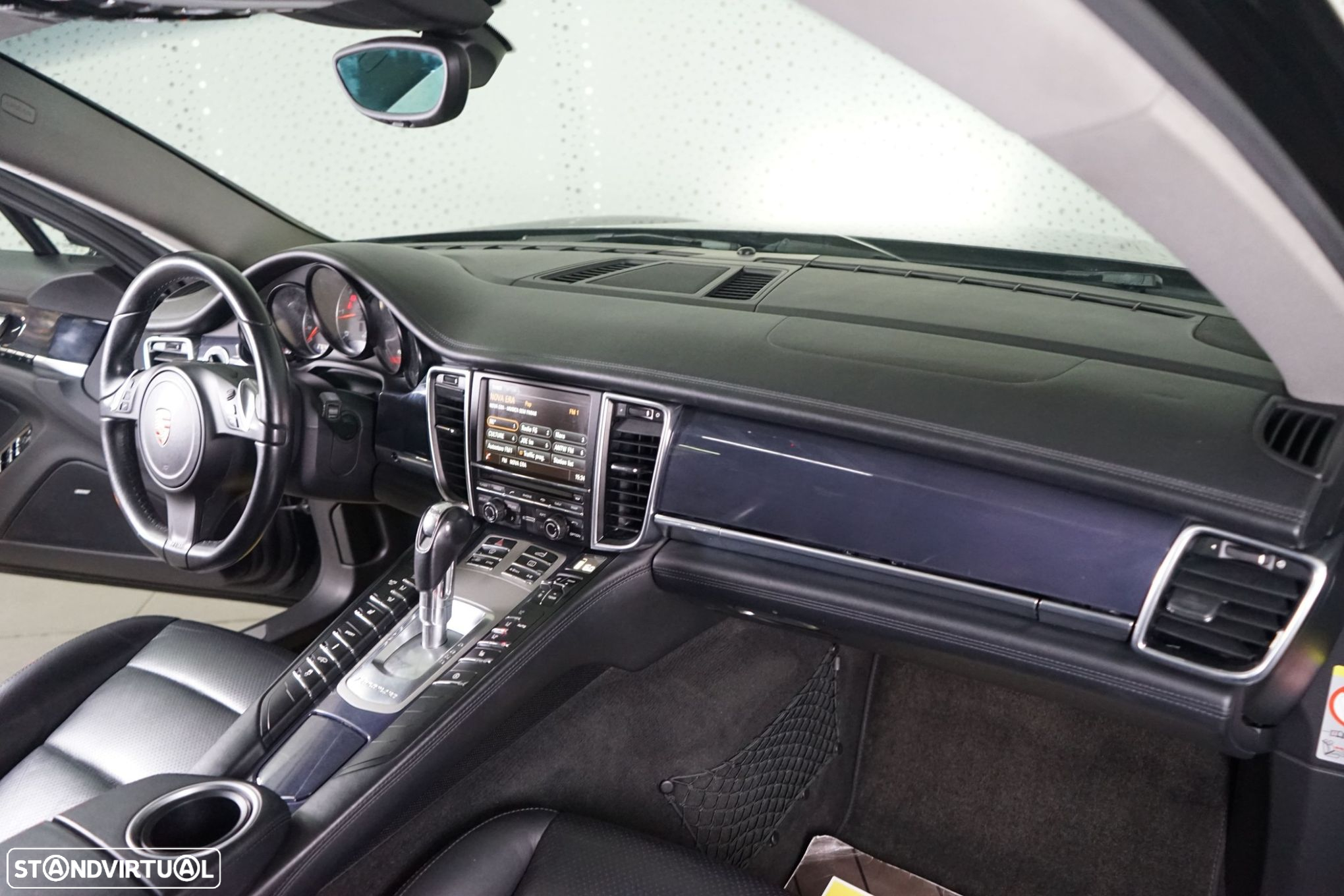 Porsche Panamera Standard - 19