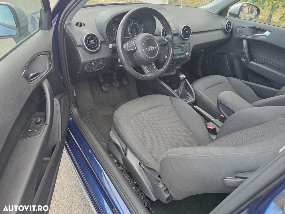 Audi A1 Sportback 1.2 TFSI S line Sportpaket - 7