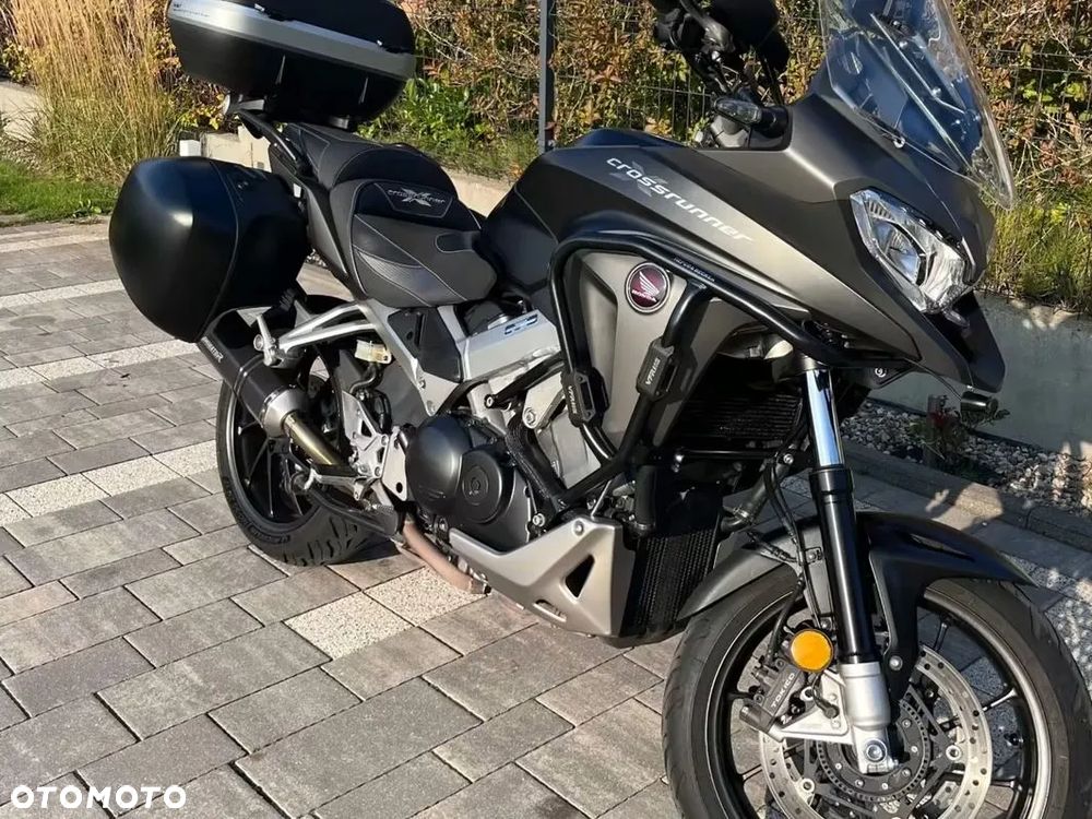 Honda VFR - 21