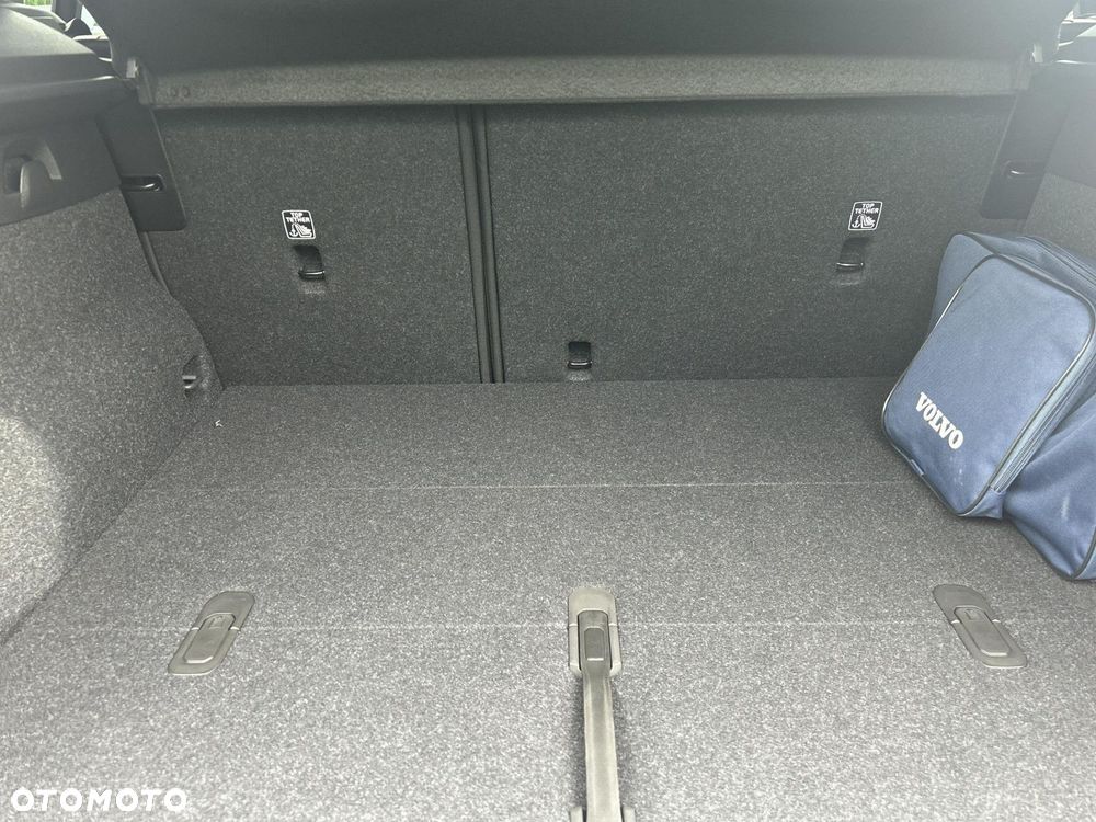 Volvo XC 40 - 17