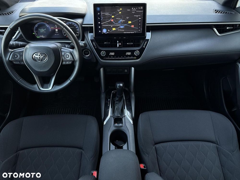 Toyota Corolla Cross - 15