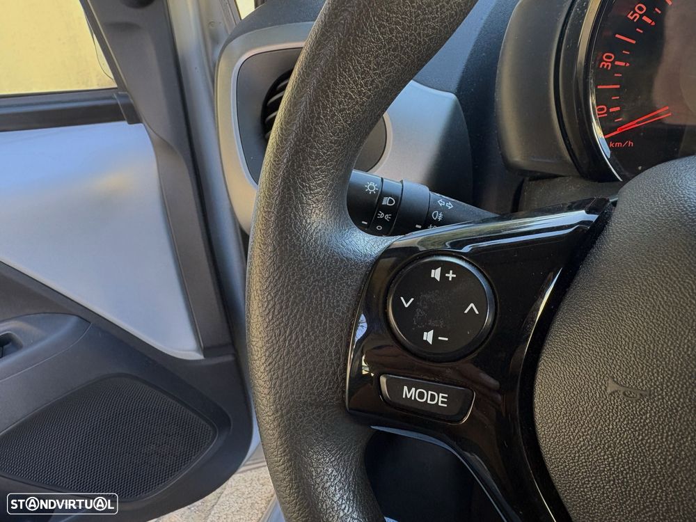 Peugeot 108 1.0 VTi Active - 23