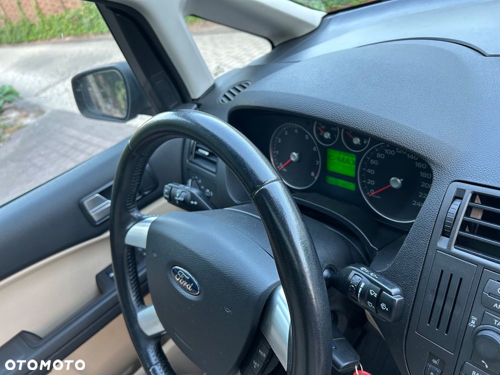 Ford Focus C-Max 1.8 Ghia - 35