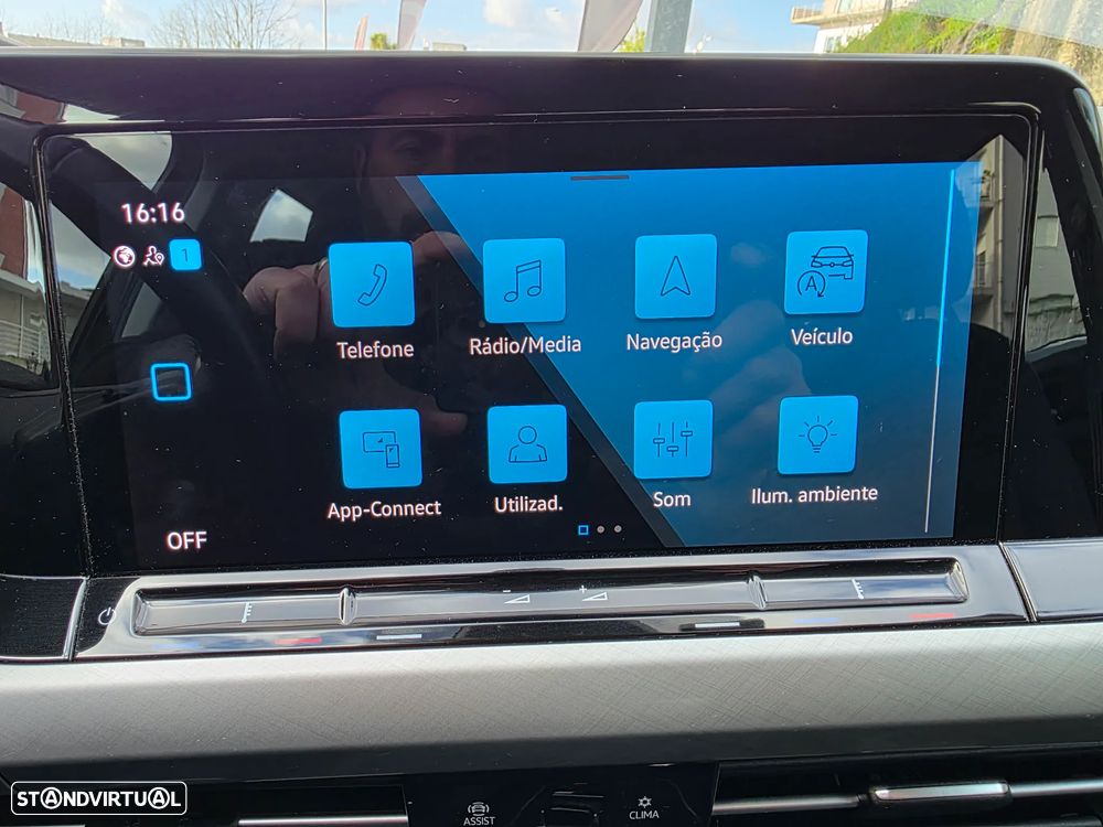 VW Golf 1.5 eTSI Style DSG - 26