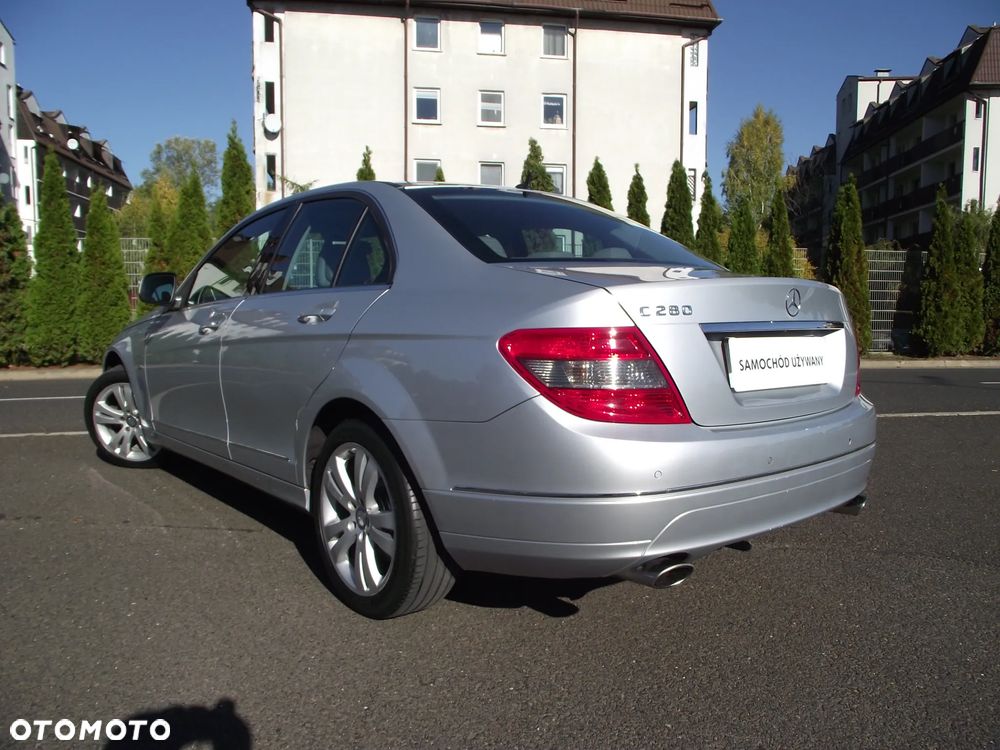 Mercedes-Benz Klasa C 300 7G-TRONIC Avantgarde - 10