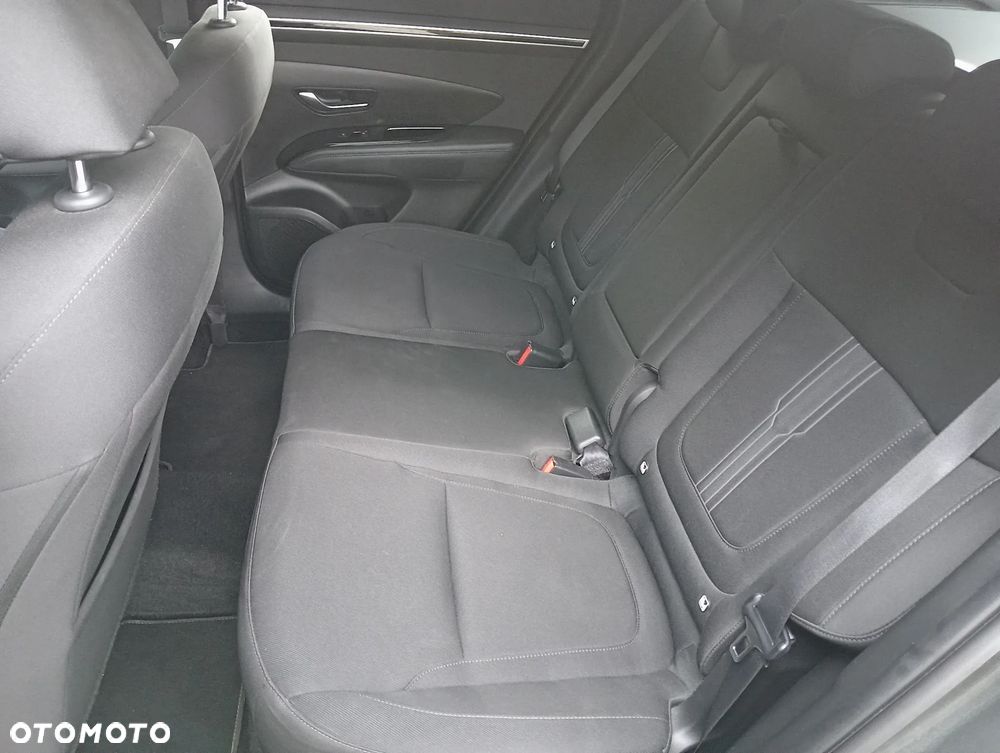 Hyundai Tucson 1.6 T-GDi HEV Executive 4WD - 14
