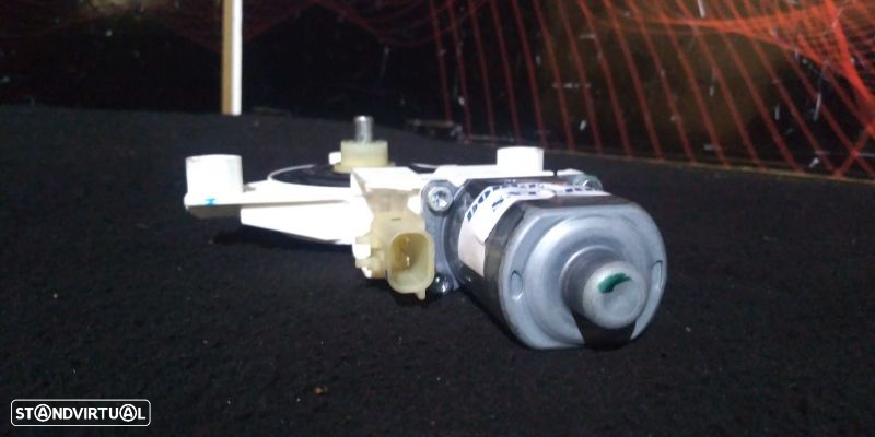 Motor Do Vidro Traseiro Dodge Journey - 4