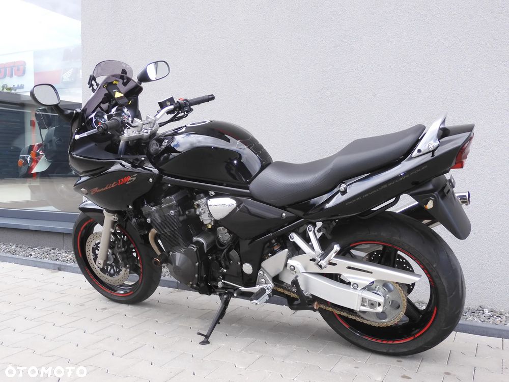 Suzuki Bandit - 37