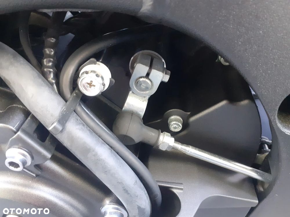 Yamaha FZ - 26