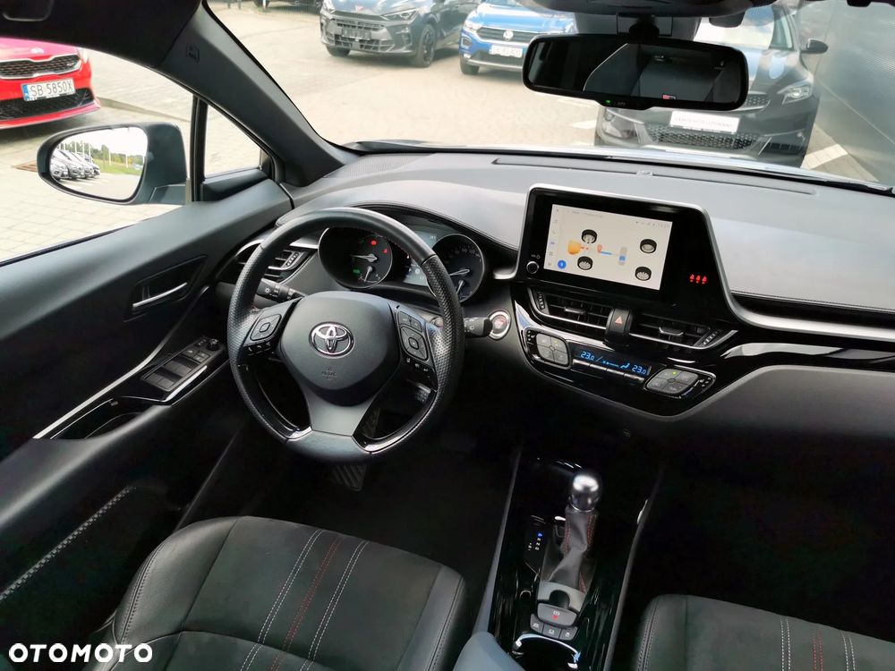 Toyota C-HR - 9