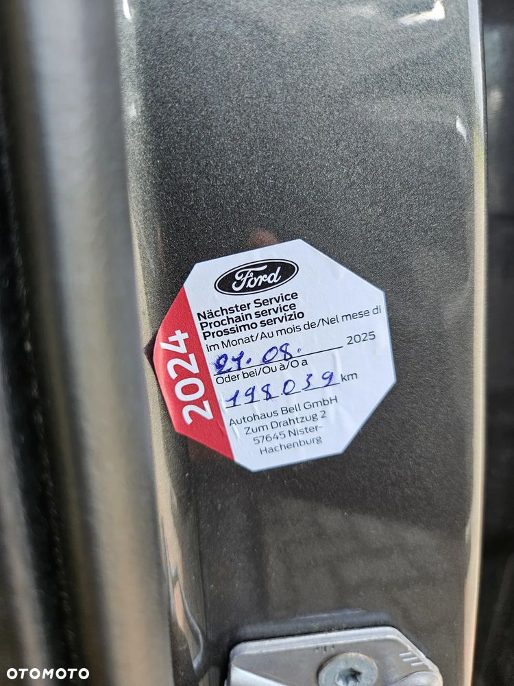 Ford Kuga - 11