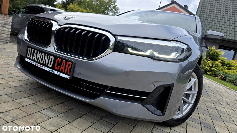 BMW Seria 5 520i Luxury Line - 1