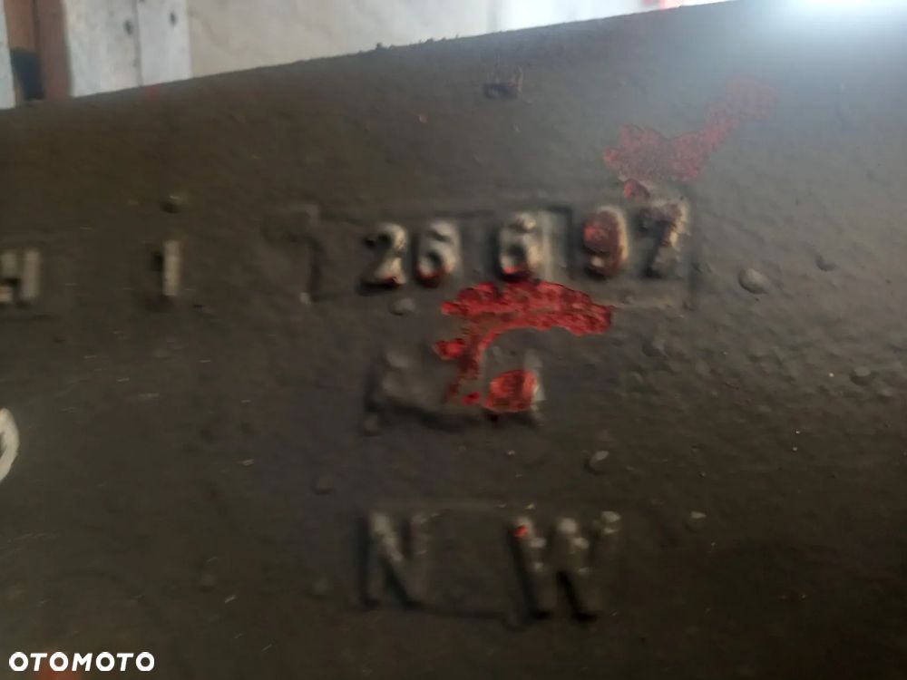 Obudowa mostu tył tylnego New Holland 6640 - 3