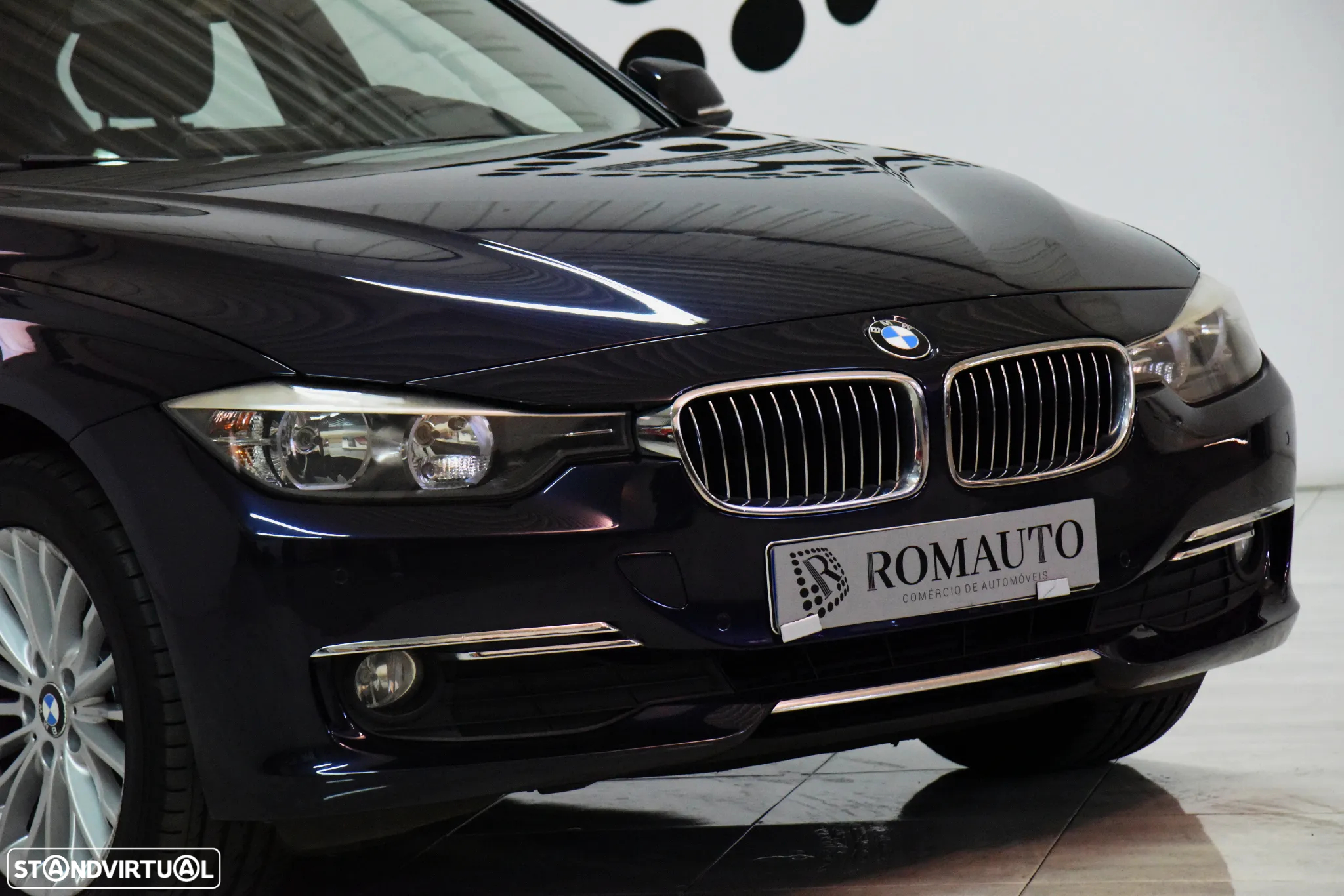 BMW 318 d Line Luxury - 4