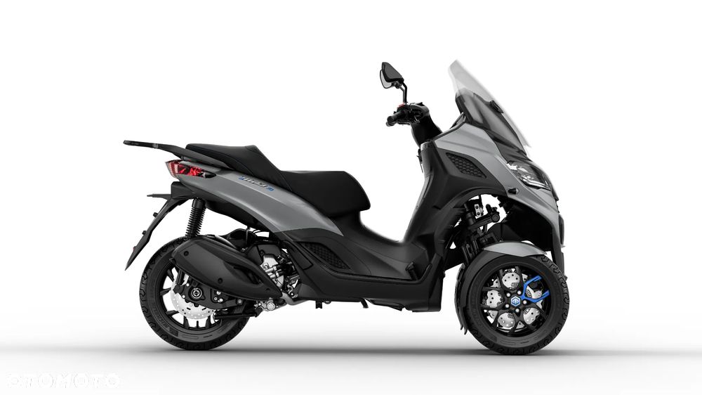 Piaggio MP-3 - 4