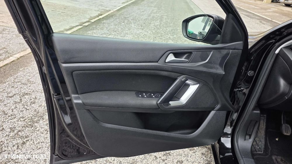 Peugeot 308 SW 1.5 BlueHDi Style - 11