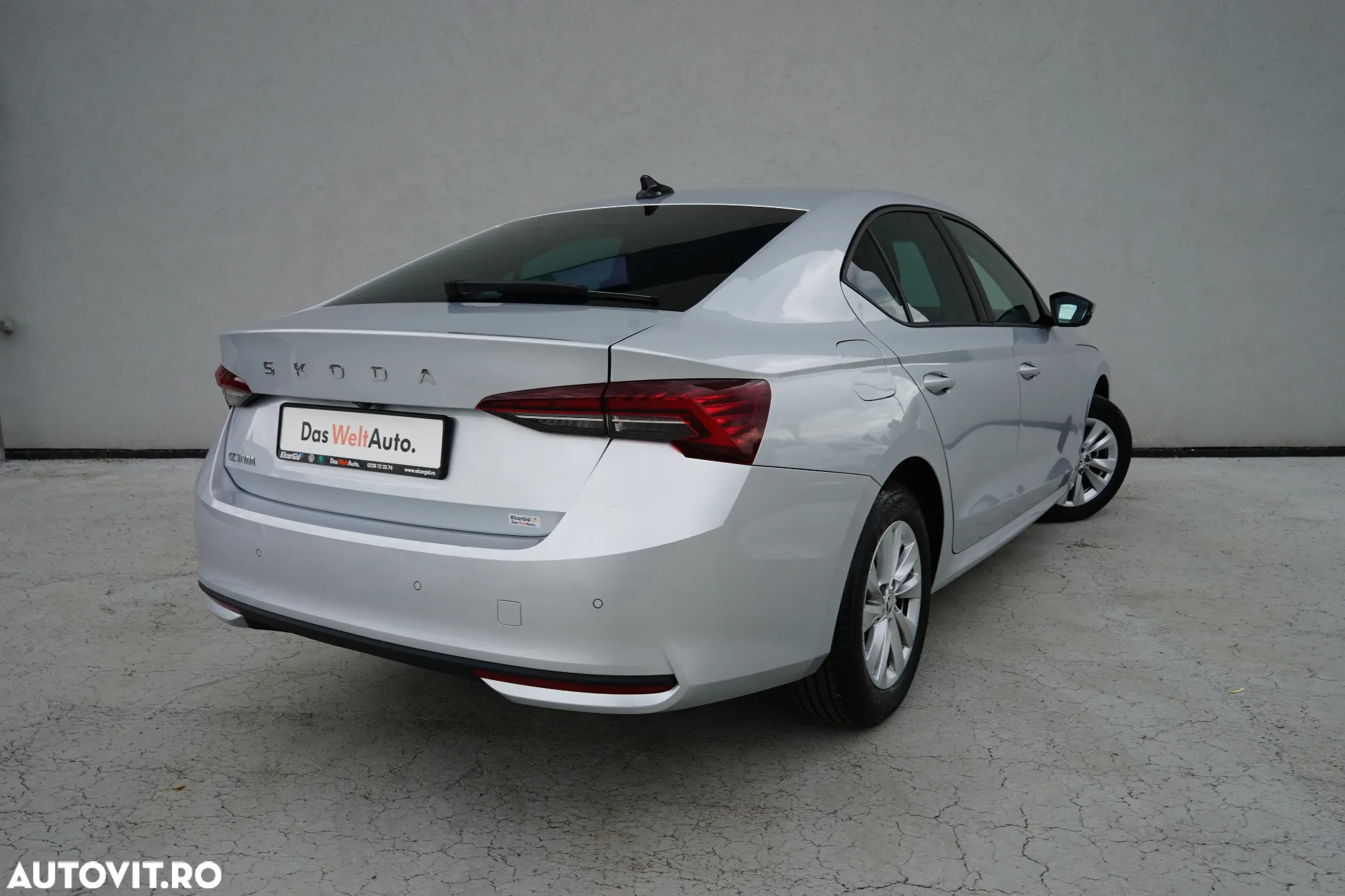 Skoda Octavia 2.0 TDI 150 CP DSG Selection - 6