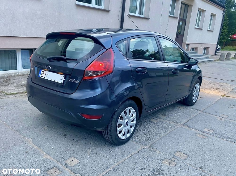 Ford Fiesta - 3