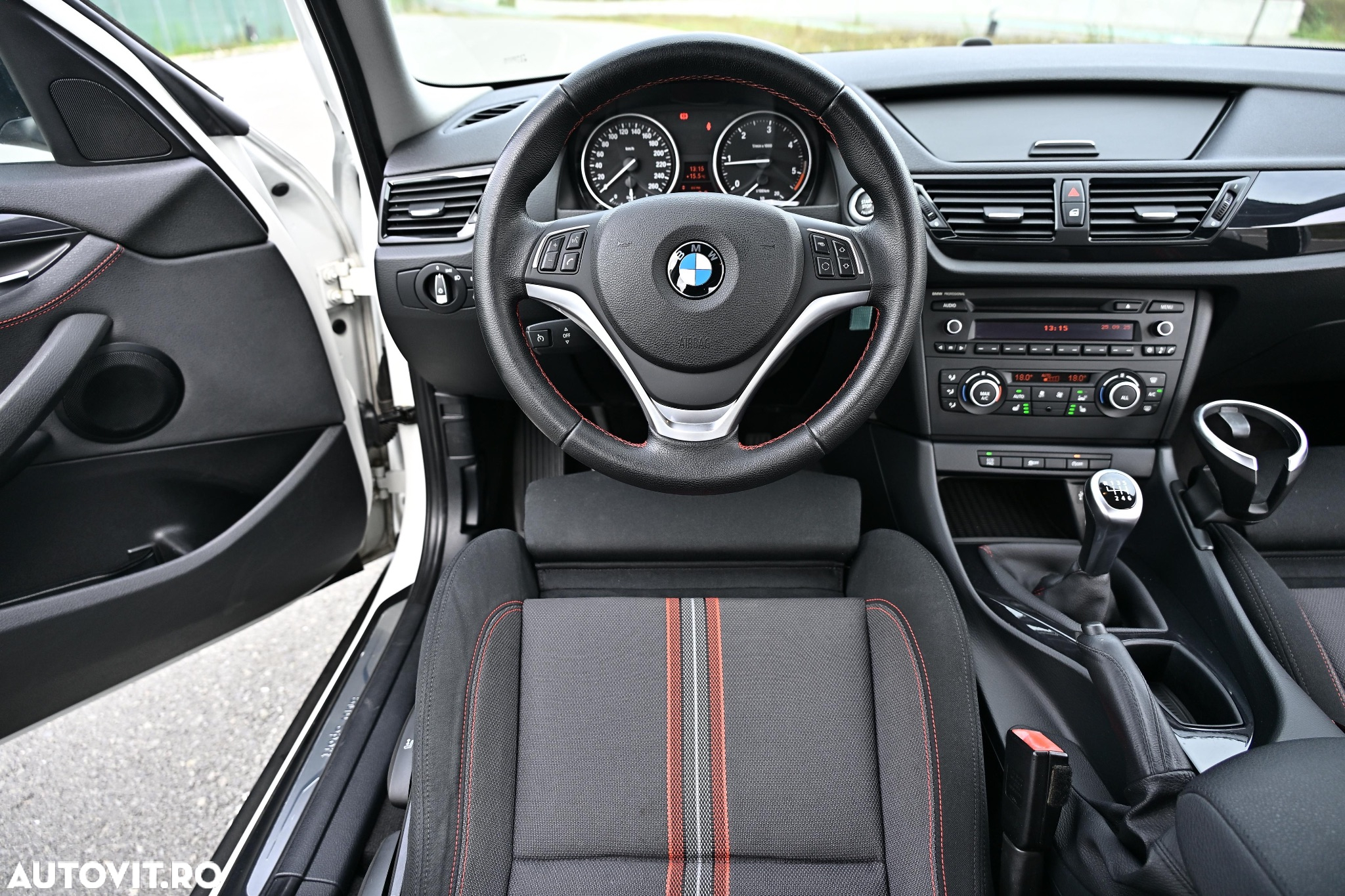 BMW X1 sDrive18d Sport Line - 8