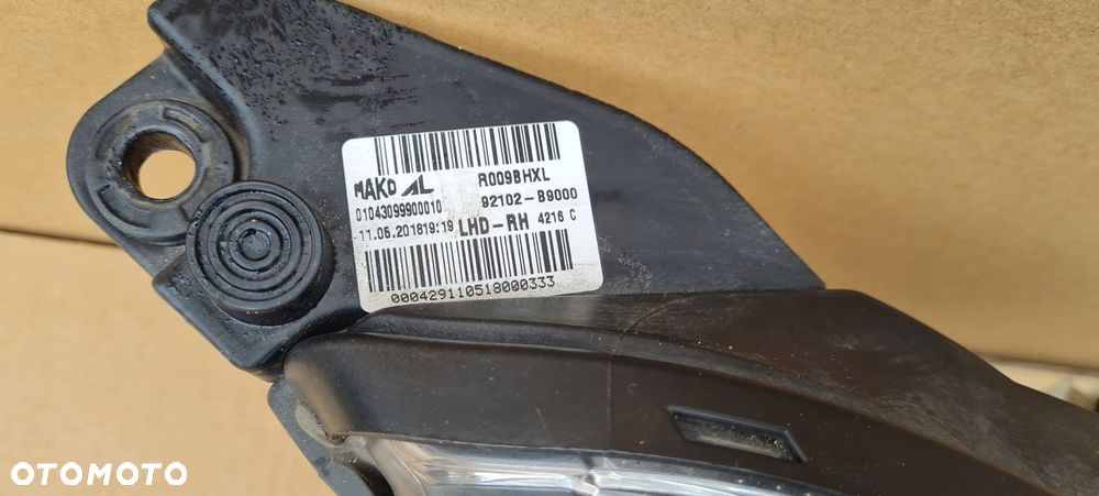 LAMPA HYUNDAI I10 II LIFT PRAWA 7 PIN PRZÓD PRZEDNIA - 4