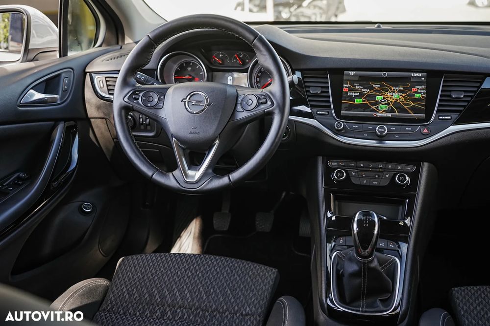 Opel Astra 1.0 Turbo Start/Stop Sports Tourer Innovation - 6