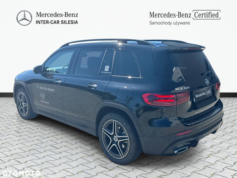 Mercedes-Benz GLB - 8