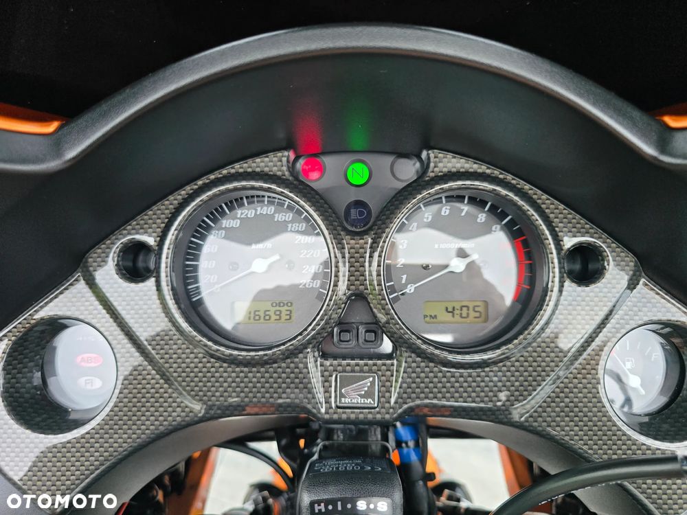 Honda CBF - 25