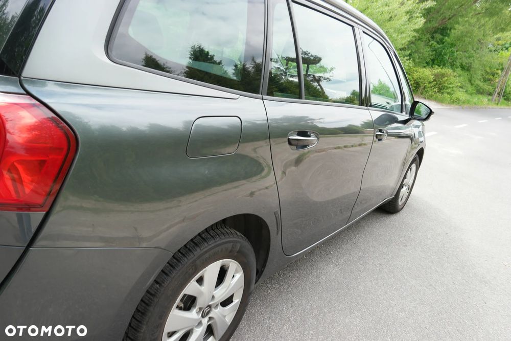 Citroën C4 Picasso - 12