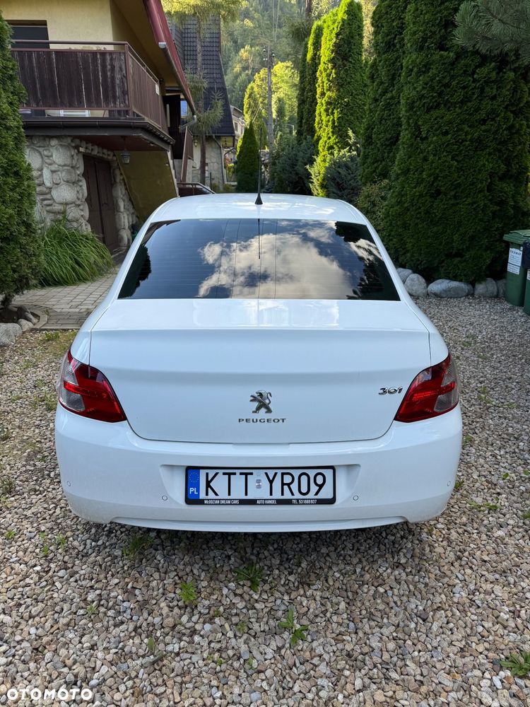 Peugeot 301 1.2 Pure Tech Active - 5