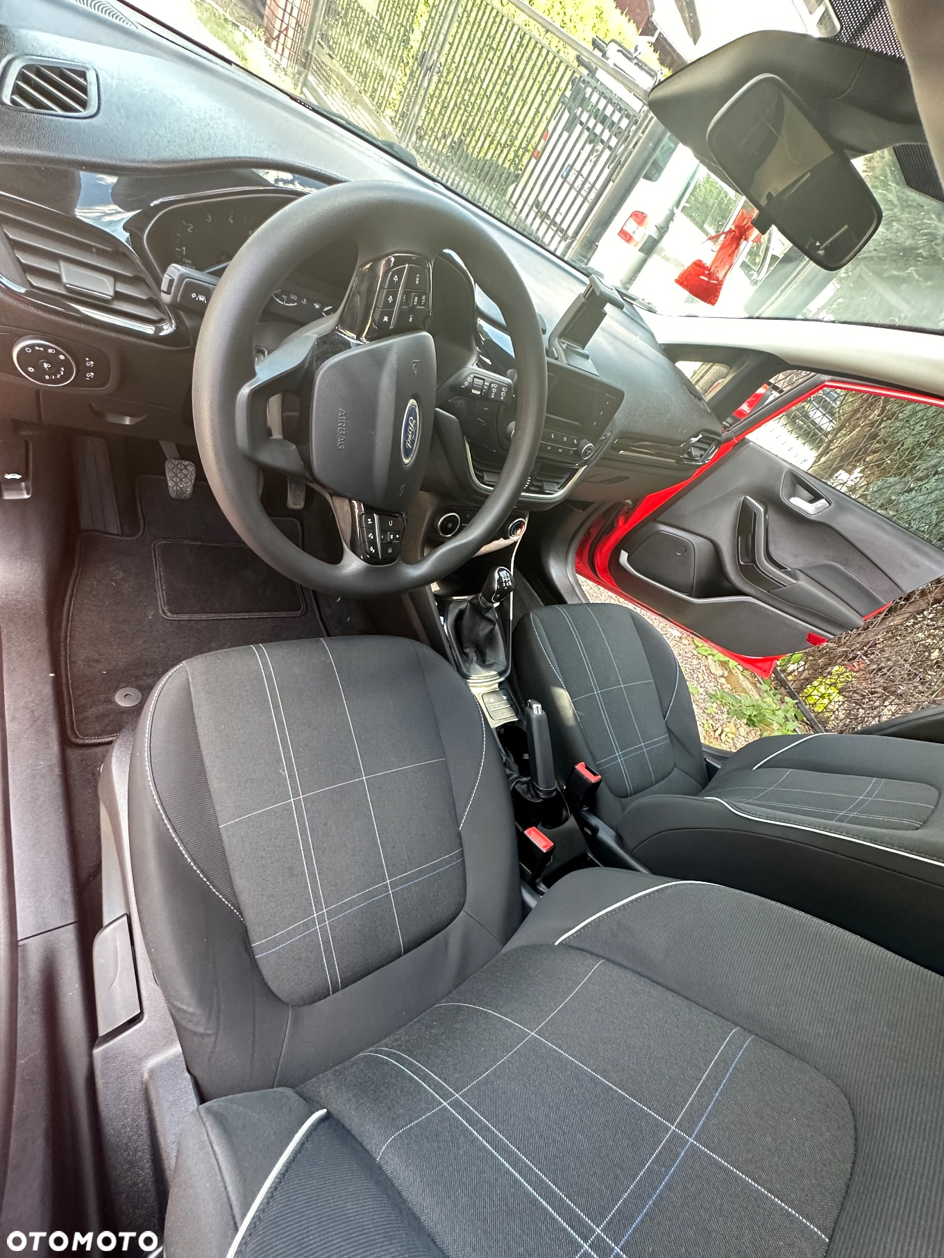 Ford Fiesta - 8