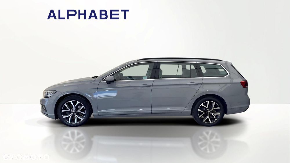 Volkswagen Passat - 2