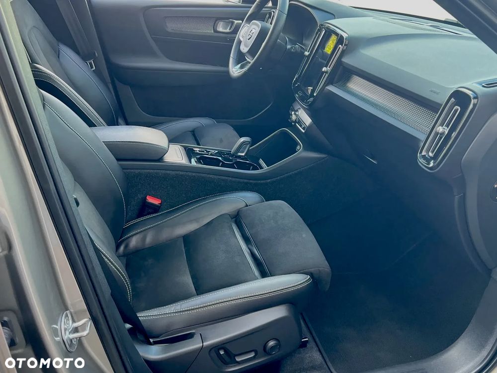 Volvo XC 40 T4 AWD Geartronic R-Design - 15