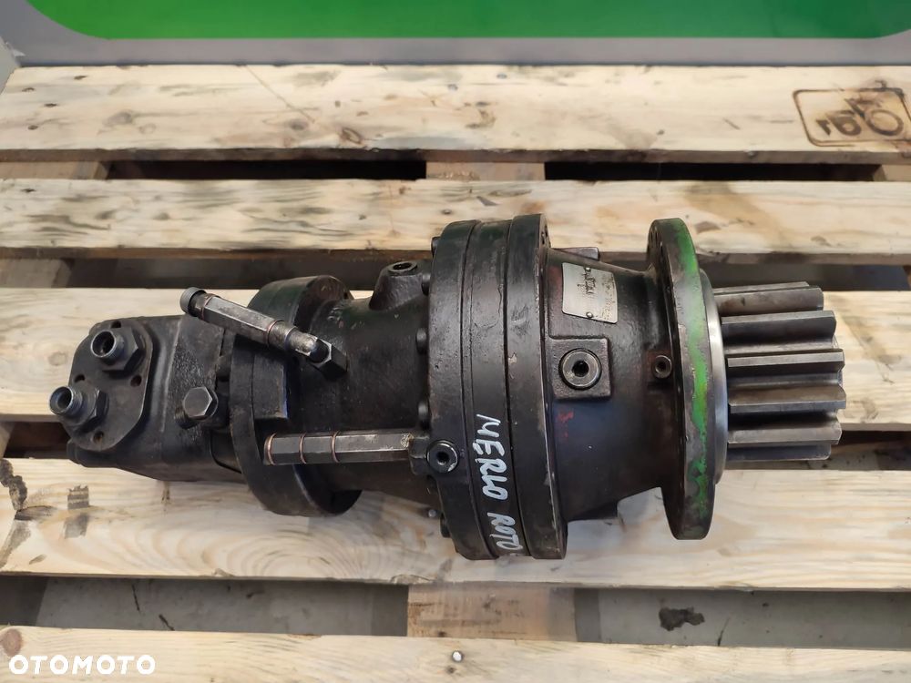 Silnik obrotu Merlo 40.25 Roto (4712.006. 710) - 2