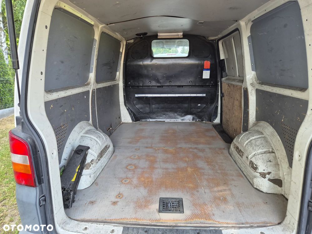 Volkswagen Transporter t5 - 5