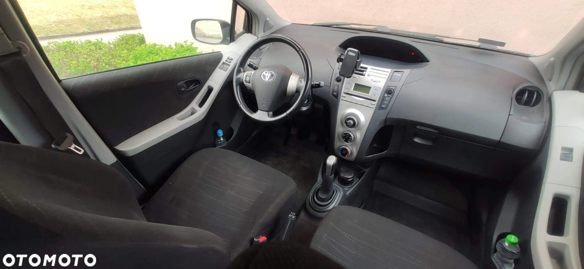 Toyota Yaris 1.0 Luna A/C - 8