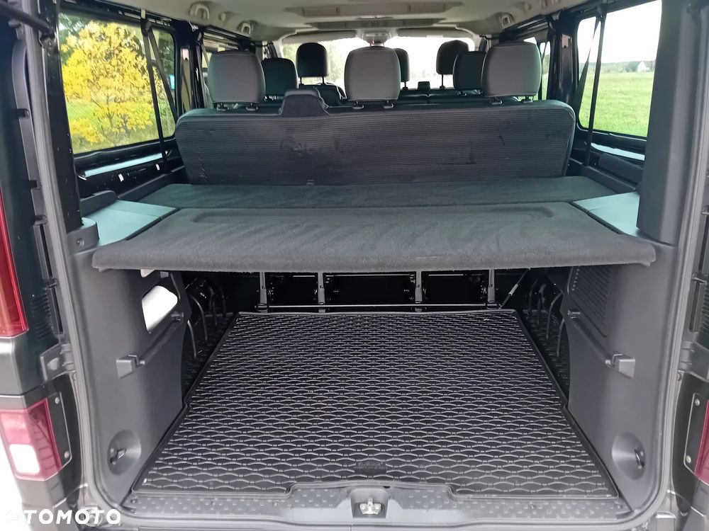 Opel Vivaro L2H1 2,9t Elegance Premium - 5