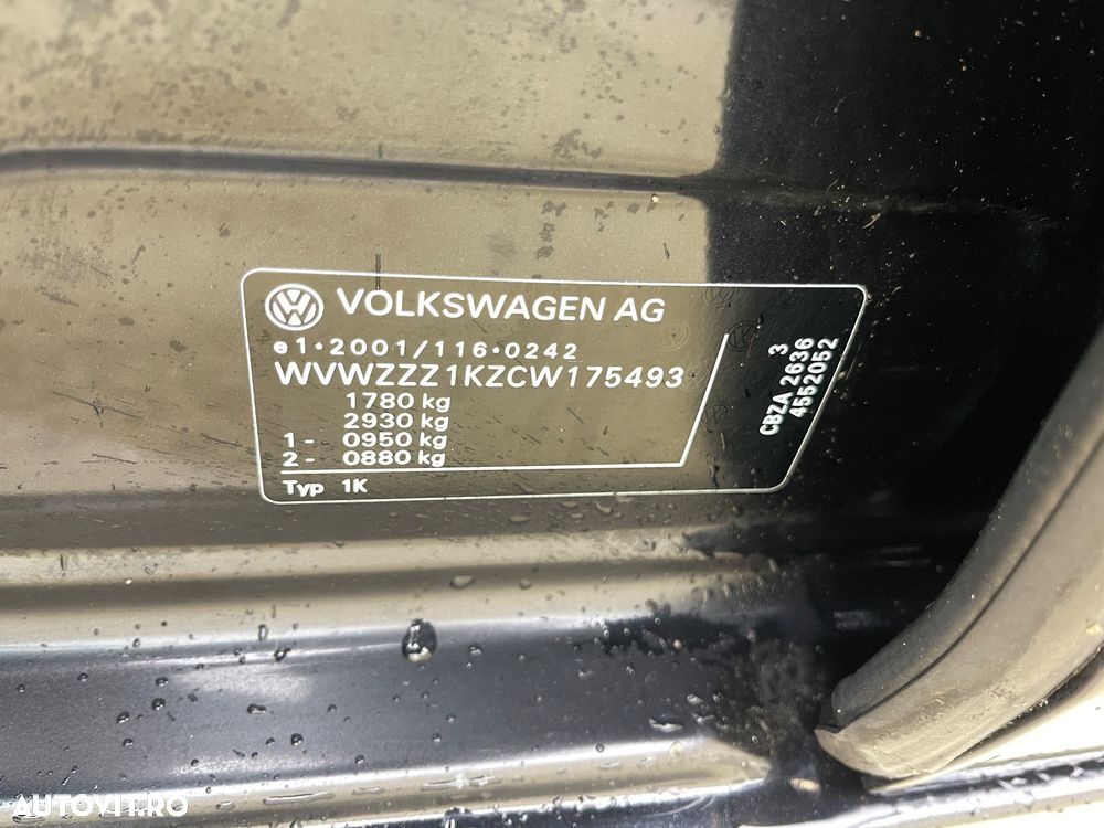 Volkswagen Golf ver-1-2-tsi-style - 40